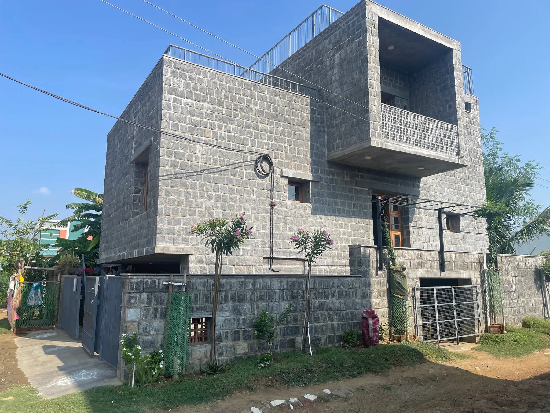 Stone House — project photograph 1