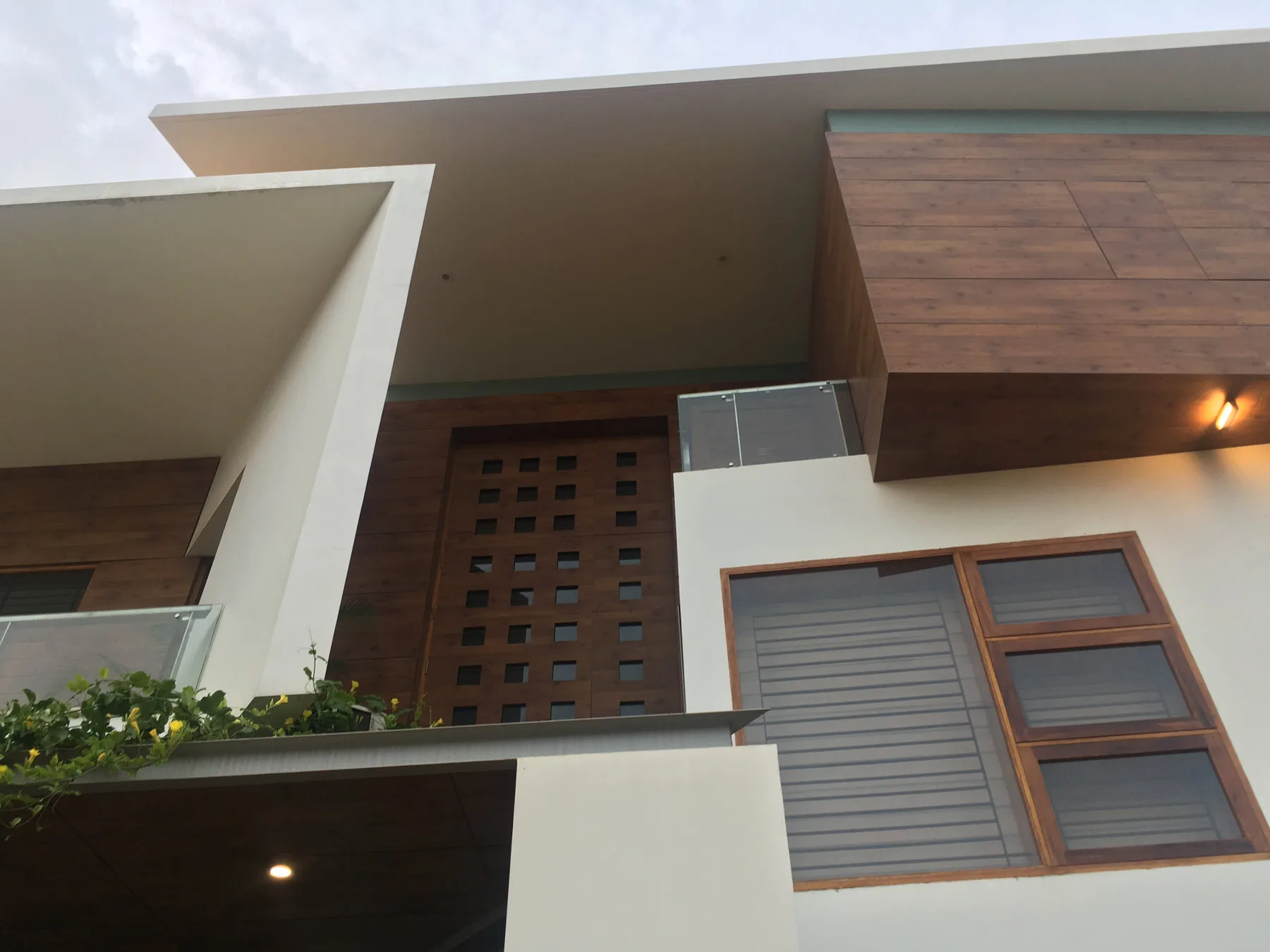 Valluar Residence — project photograph 1